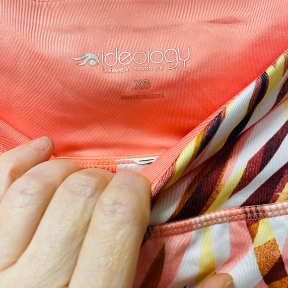 NWT IDEOLOGY Performance Printed Tiered
Skort Size XSmall - Picture 8 of 11